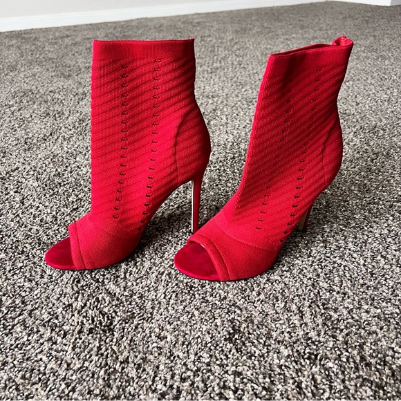 Red Open Toes Booties - Picture 10 of 10